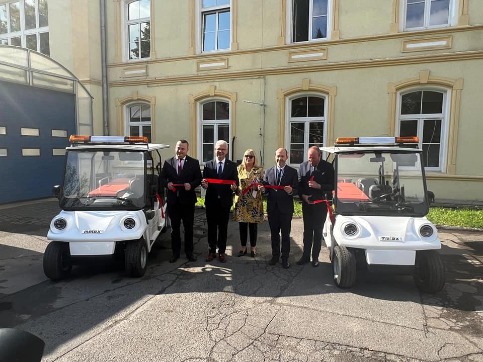 Pojazdy ekologiczne pomogą w realizacji zadań w Zespole Opieki Zdrowotnej w Kłodzku