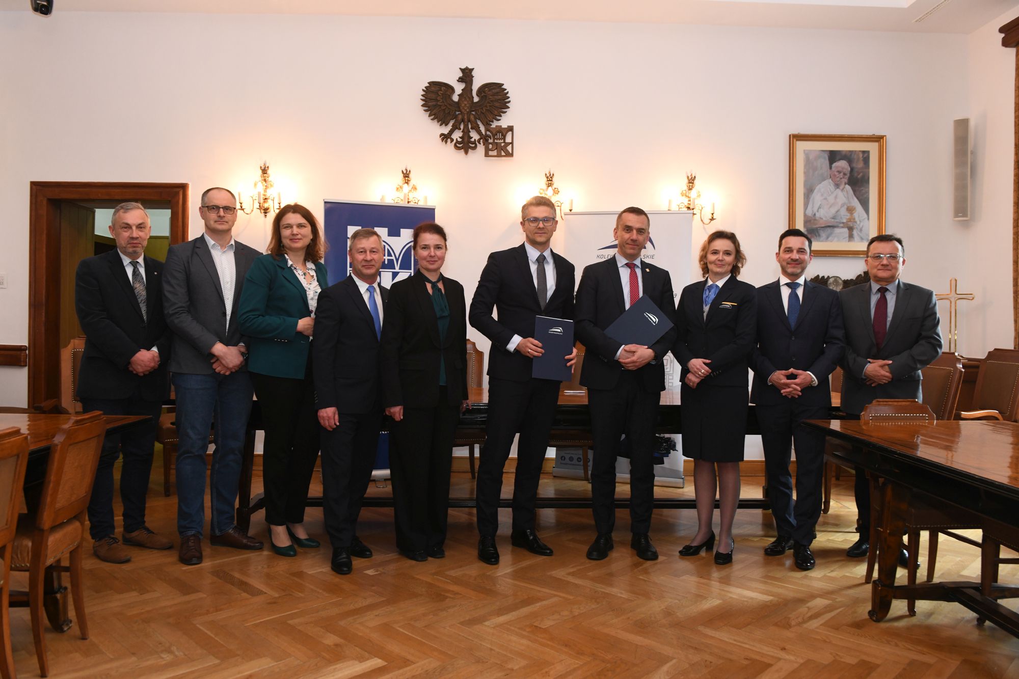 PK i Koleje Małopolskie będą współpracować na rzecz zrównoważonego transportu w regionie